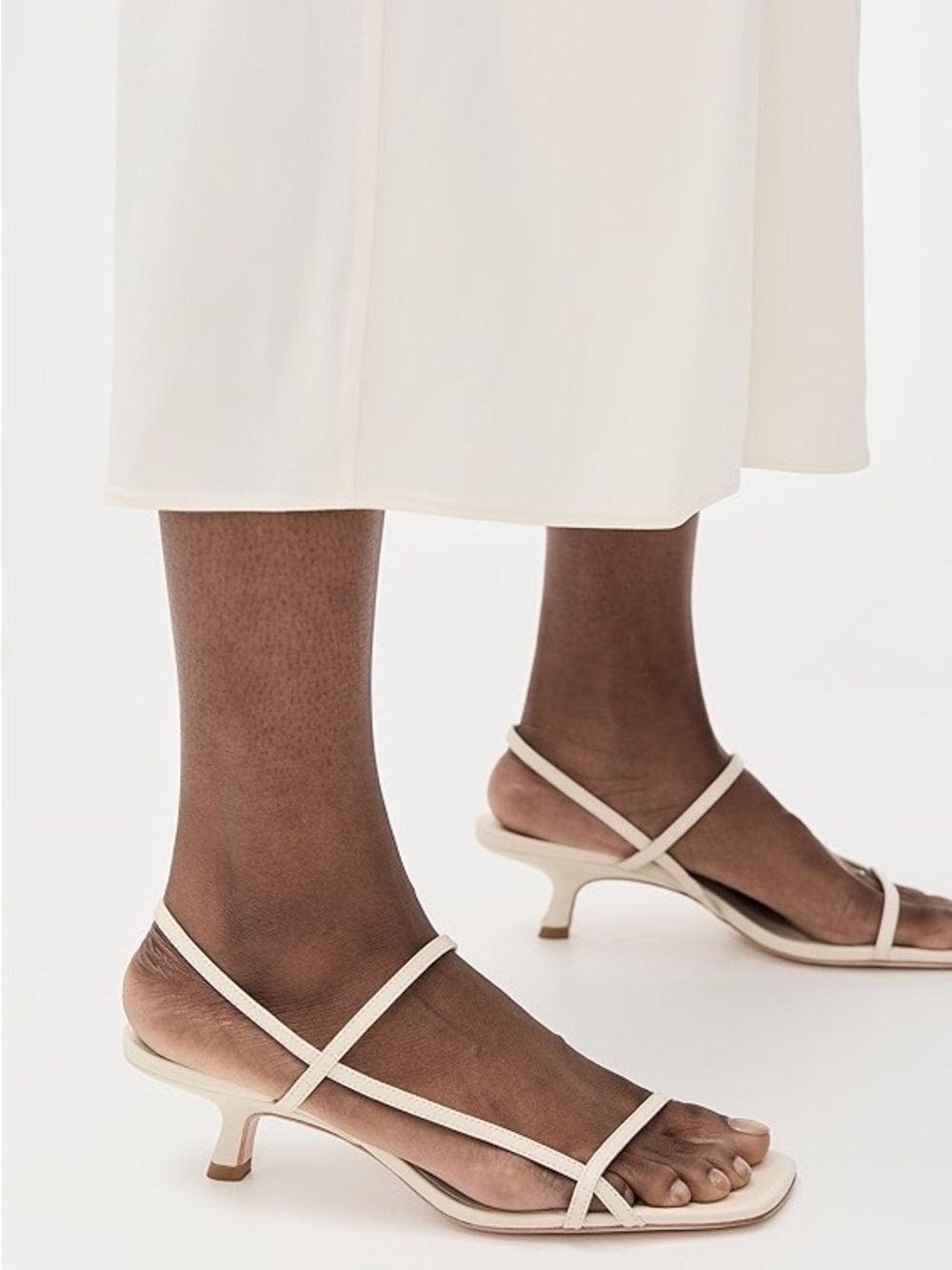 Reformation Serenity Bare Sandals Kitten Heel Women’s 8 in Bone/Almond